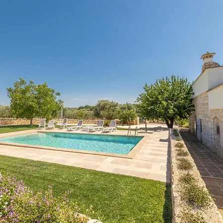 Camilla Villa Ostuni